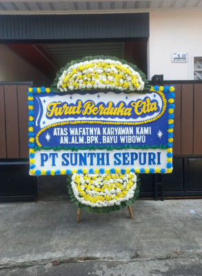 Papan Bunga Duka di Gilingan